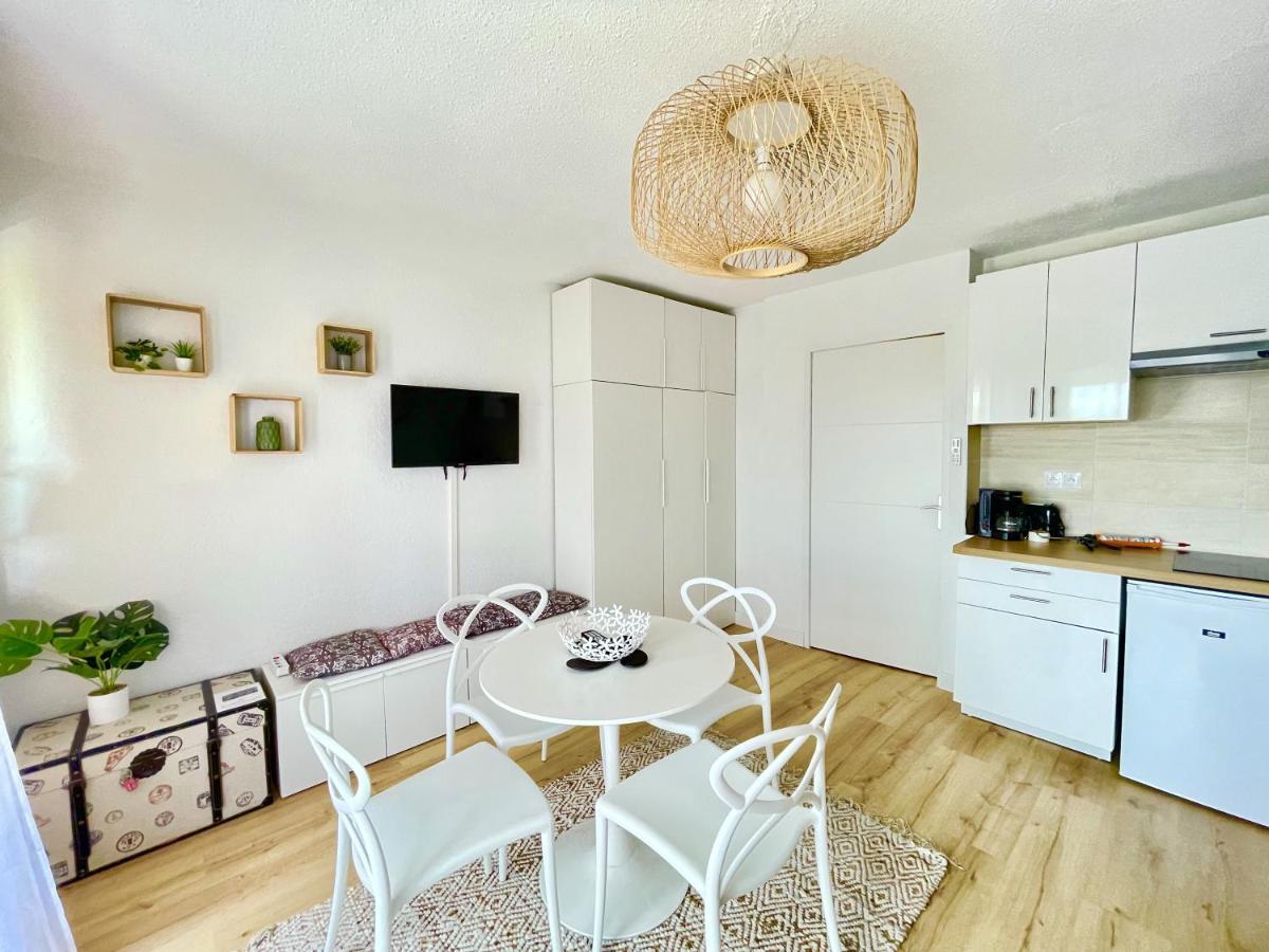 Апартаменти Caporizon-Baillenia-T1 Vue Montagne - Piscine St Jean De Luz Сен-Жан-де-Люз Екстер'єр фото
